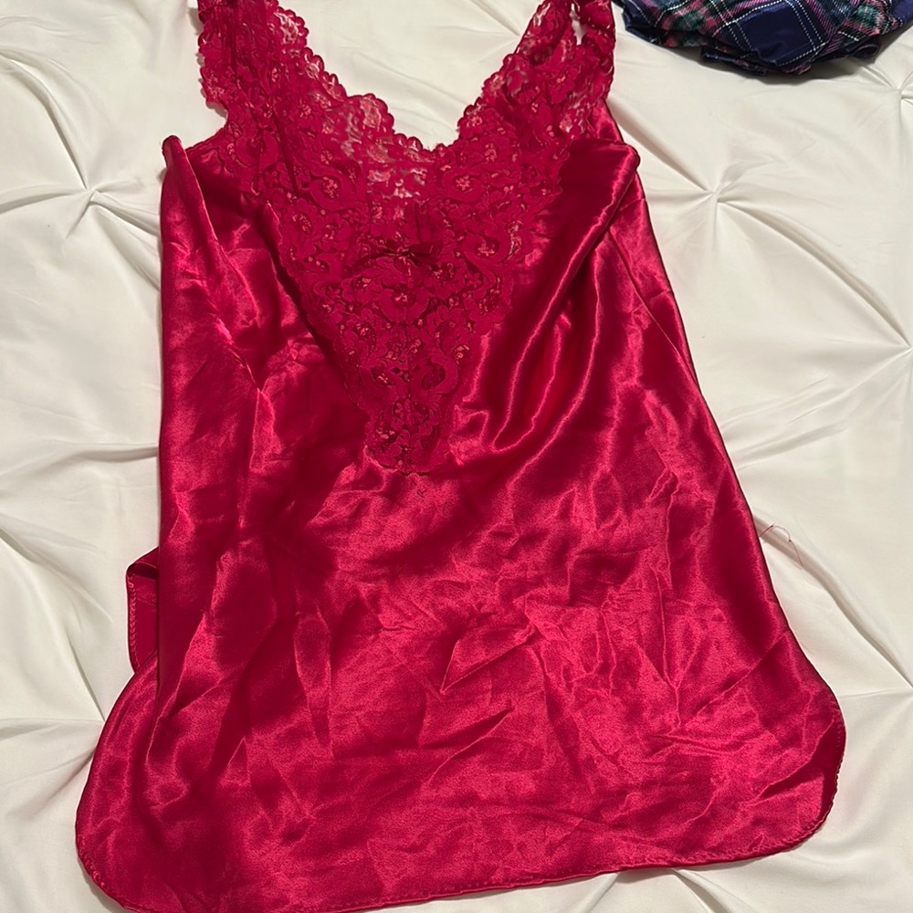 Elegant Red Lace Chemise
